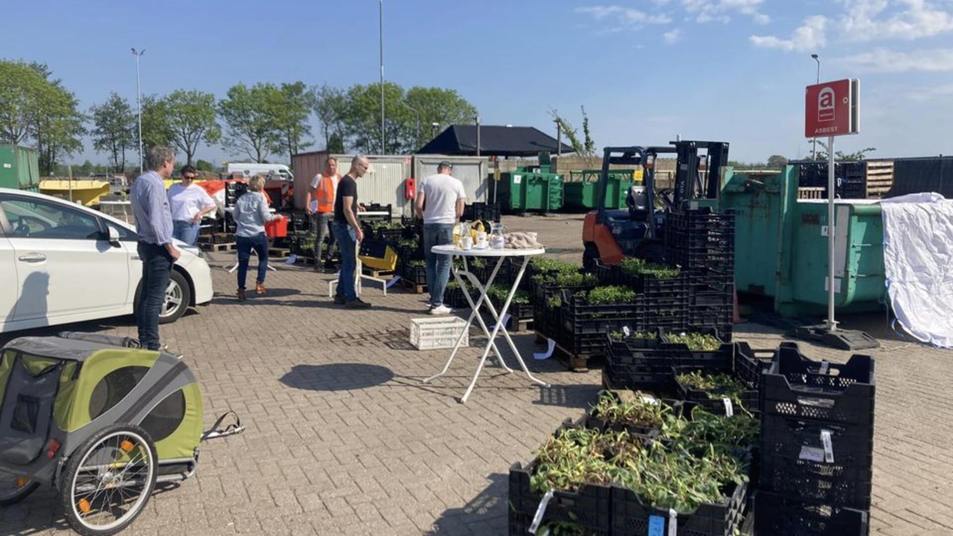 Plantjes ophalen op de gemeentewerf