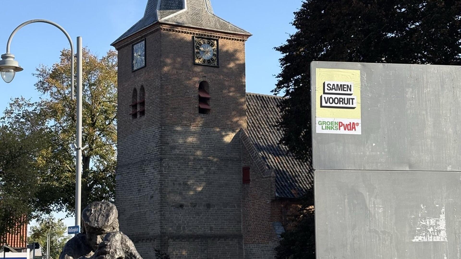 Poster geplakt in Valburg